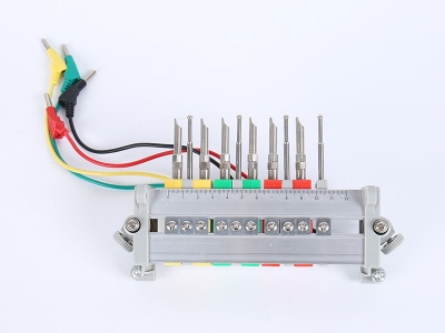 HH2018A三相鋁合金背出線(xiàn)表座帶電壓端子（6滑塊,165孔距，M8螺桿）